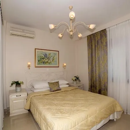 Apartments Kassandrinos-Maria Nikiti  Buitenkant foto