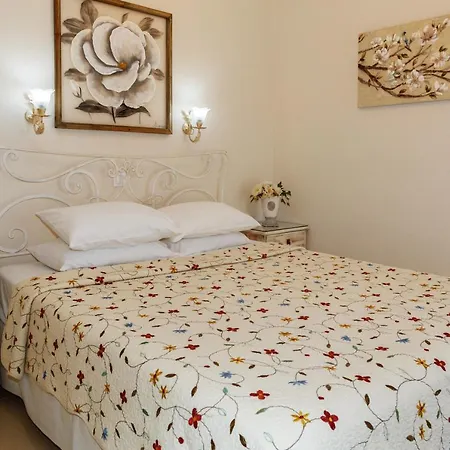 Apartments Kassandrinos-Maria Nikiti  Buitenkant foto