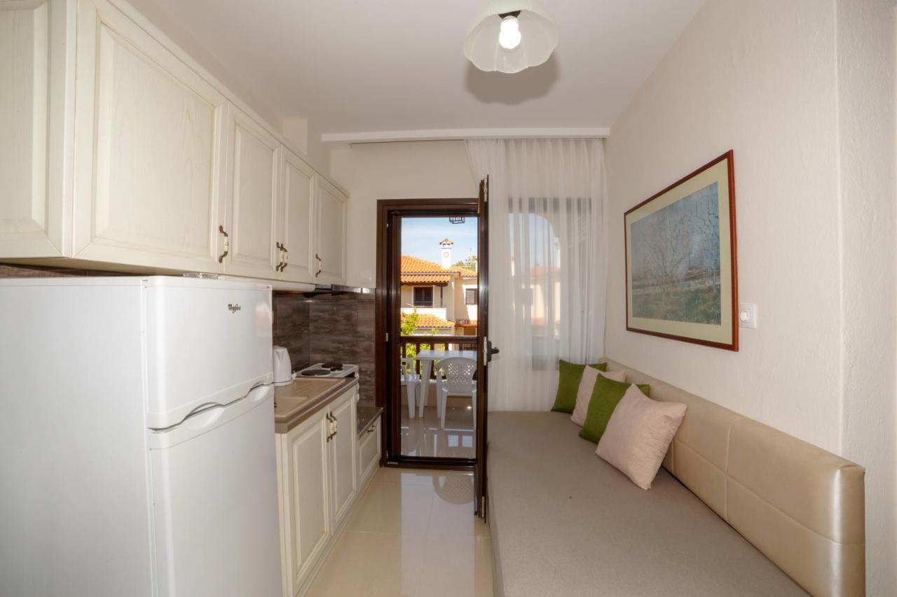 Kassandrinos-maria Apartment *